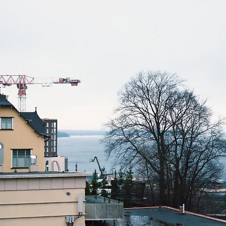 Modern 1Br With Sauna, Balcony & Free Parking Apartment *